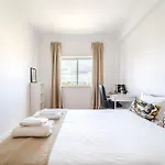 Mira Bracara By House And People *