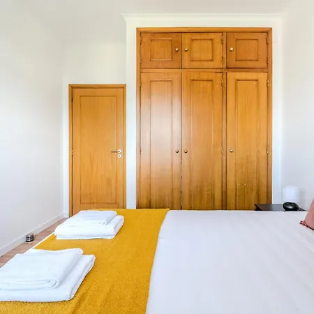 Apartment Mira Bracara By House And People Braga